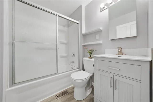 $200,000 | 16 Ivy Street, Joliet, IL 60436