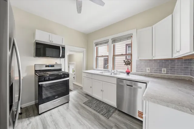 $200,000 | 16 Ivy Street, Joliet, IL 60436