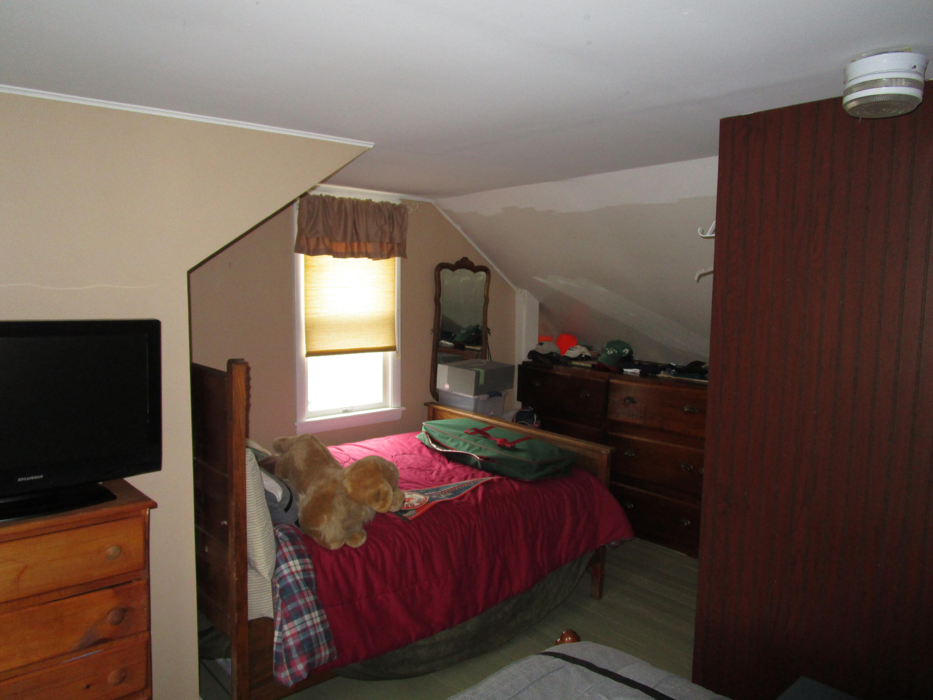 613 Edinburg Road Howland, ME 04448 - Photo 16 of 21 IMG_1218