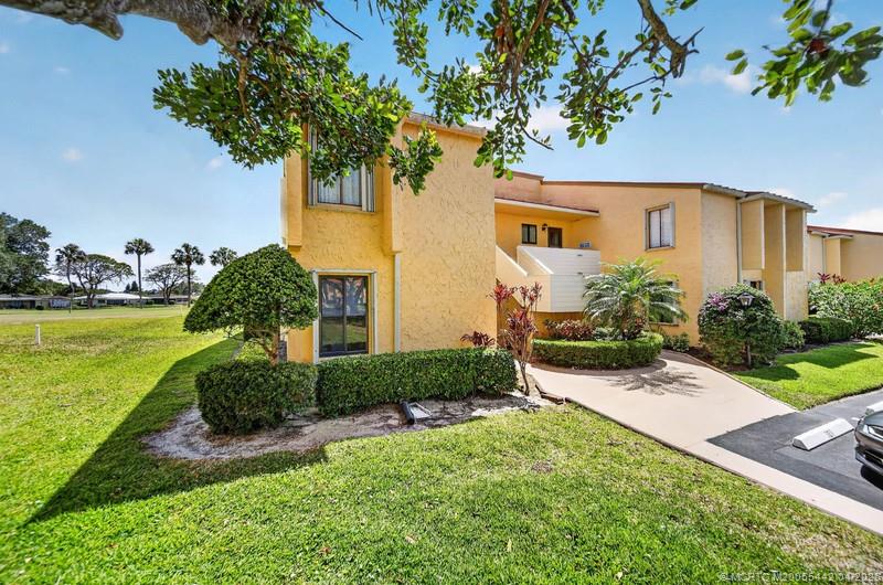 5323 Southeast Miles Grant Road, Unit 101 Stuart, FL 34997 - Photo 3 of 24