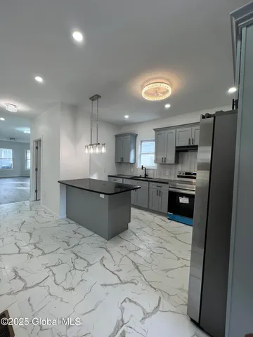 $425,000 | 239 Mc Clellan Street, Schenectady, NY 12304