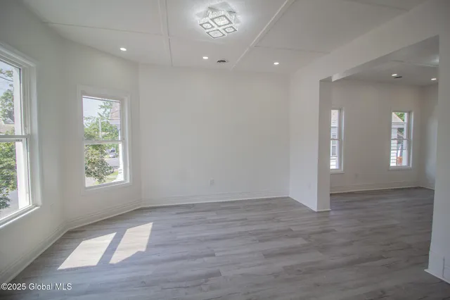 $425,000 | 239 Mc Clellan Street, Schenectady, NY 12304