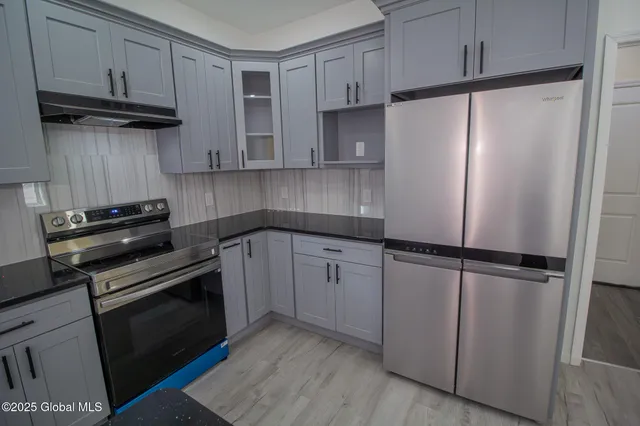 $425,000 | 239 Mc Clellan Street, Schenectady, NY 12304