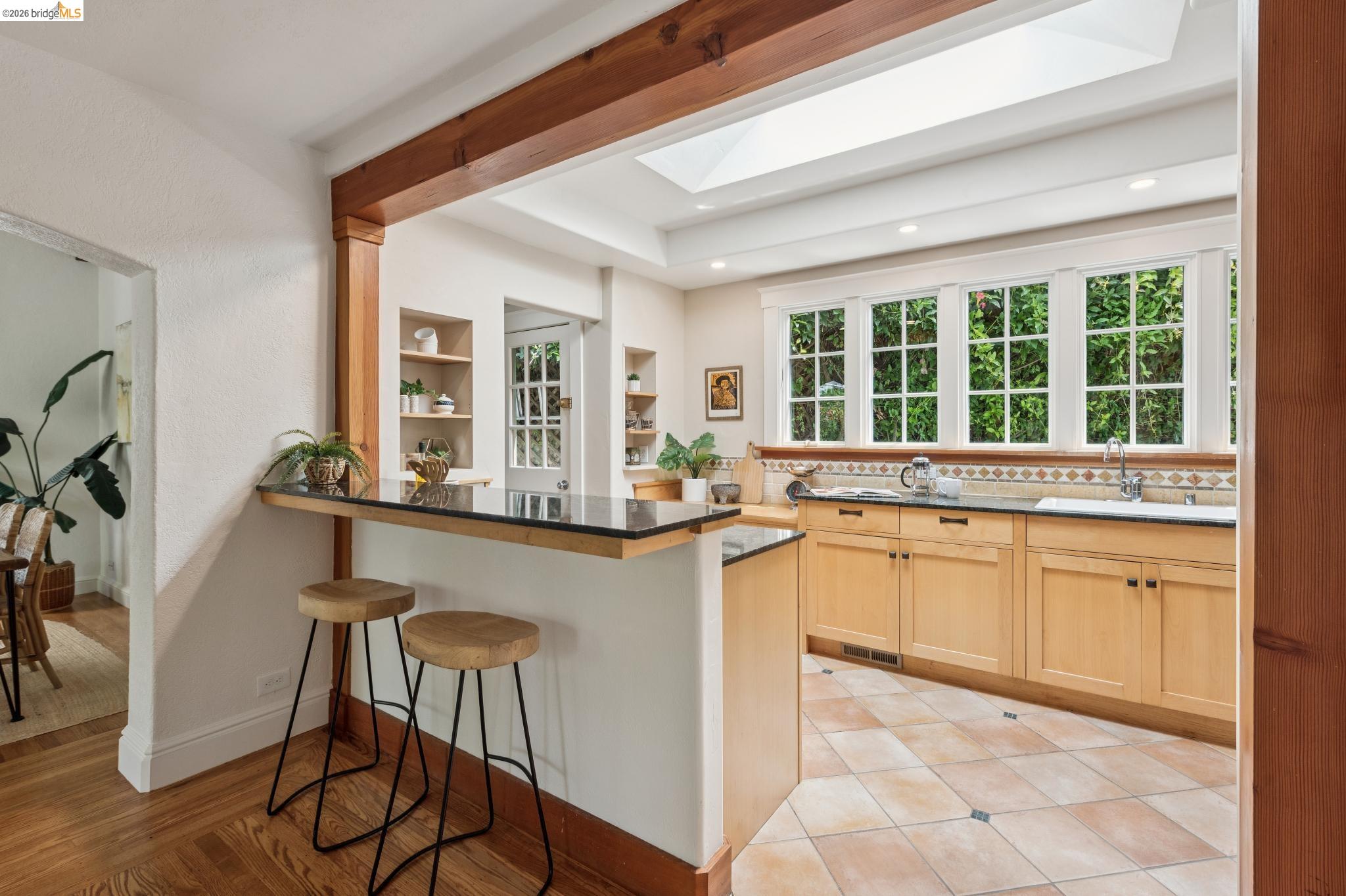 2370 Marin Avenue Berkeley, CA 94708 - Photo 10 of 44