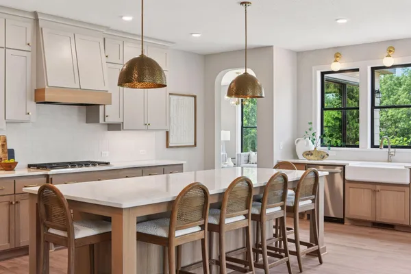 $1,121,865 | 3634 Knightsbridge Trail Lake North, Lake Elmo, MN 55042