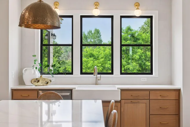 $1,121,865 | 3634 Knightsbridge Trail Lake North, Lake Elmo, MN 55042