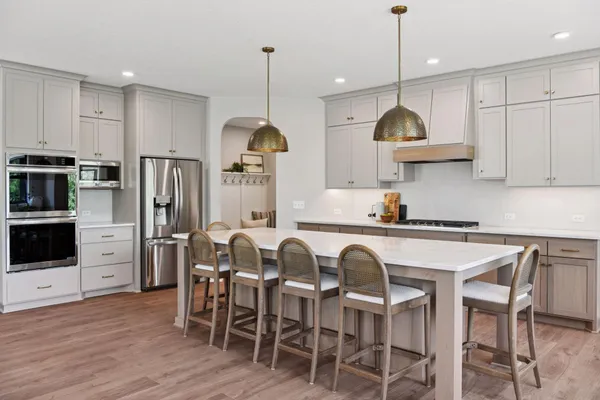 $1,121,865 | 3634 Knightsbridge Trail Lake North, Lake Elmo, MN 55042