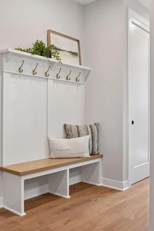 $1,121,865 | 3634 Knightsbridge Trail Lake North, Lake Elmo, MN 55042