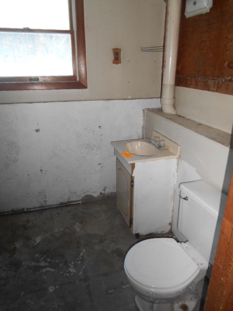 567 Marsh Road Sabattus, ME 04280 - Photo 9 of 18 DSCN1618