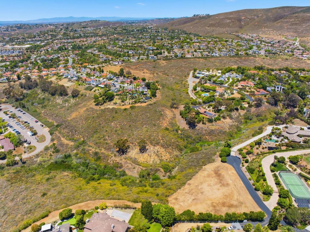 2901 Wishbone Way Encinitas, CA 92024 - Photo 18 of 22