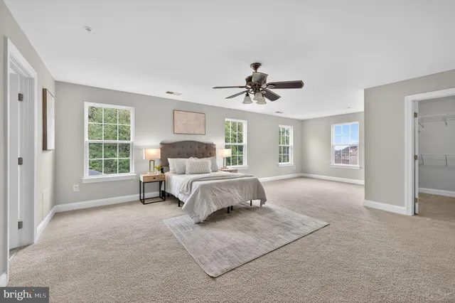 $930,000 | 14521 Bentley Park Drive, Burtonsville, MD 20866