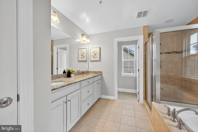 $930,000 | 14521 Bentley Park Drive, Burtonsville, MD 20866