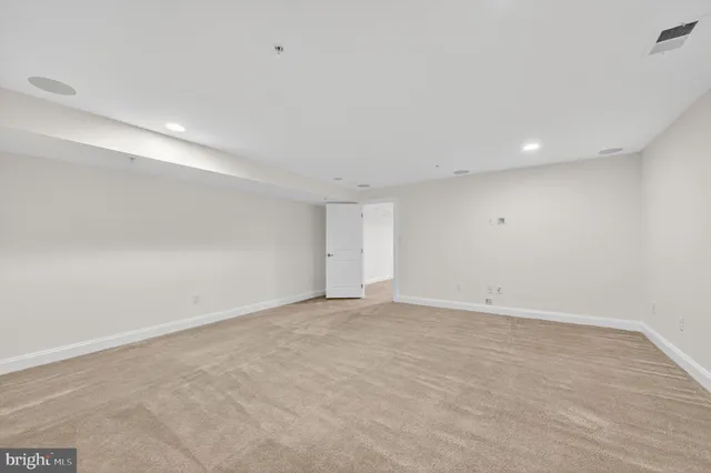 $930,000 | 14521 Bentley Park Drive, Burtonsville, MD 20866