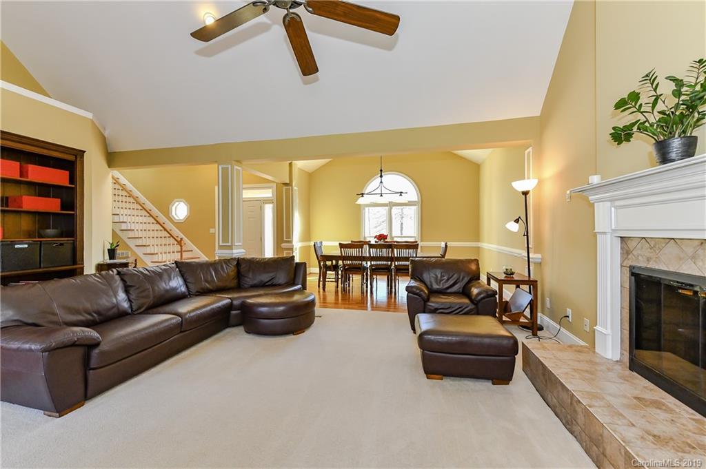 11935 Abernathy Road Charlotte, NC 28216 - Photo 8 of 26 Gallery Image 8