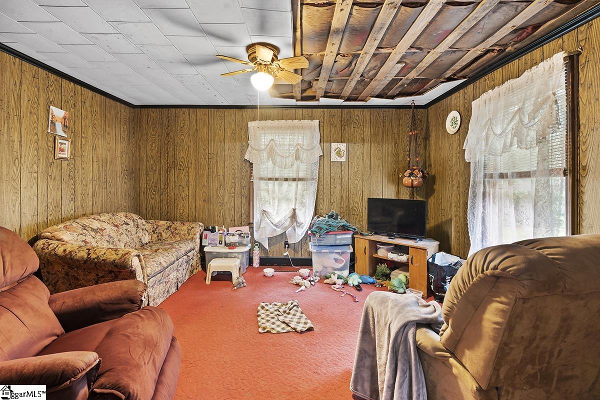 152 Maddox Bridge Road Ware Shoals, SC 29692 - Photo 7 of 13