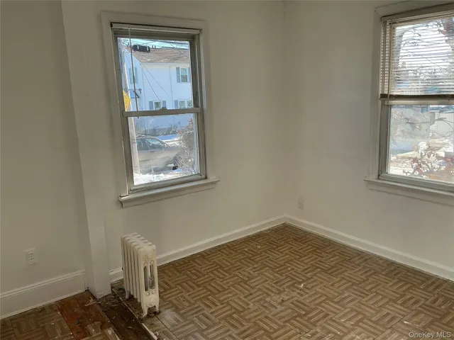$2,400 | 334 Doris Avenue, Franklin Square, NY 11010