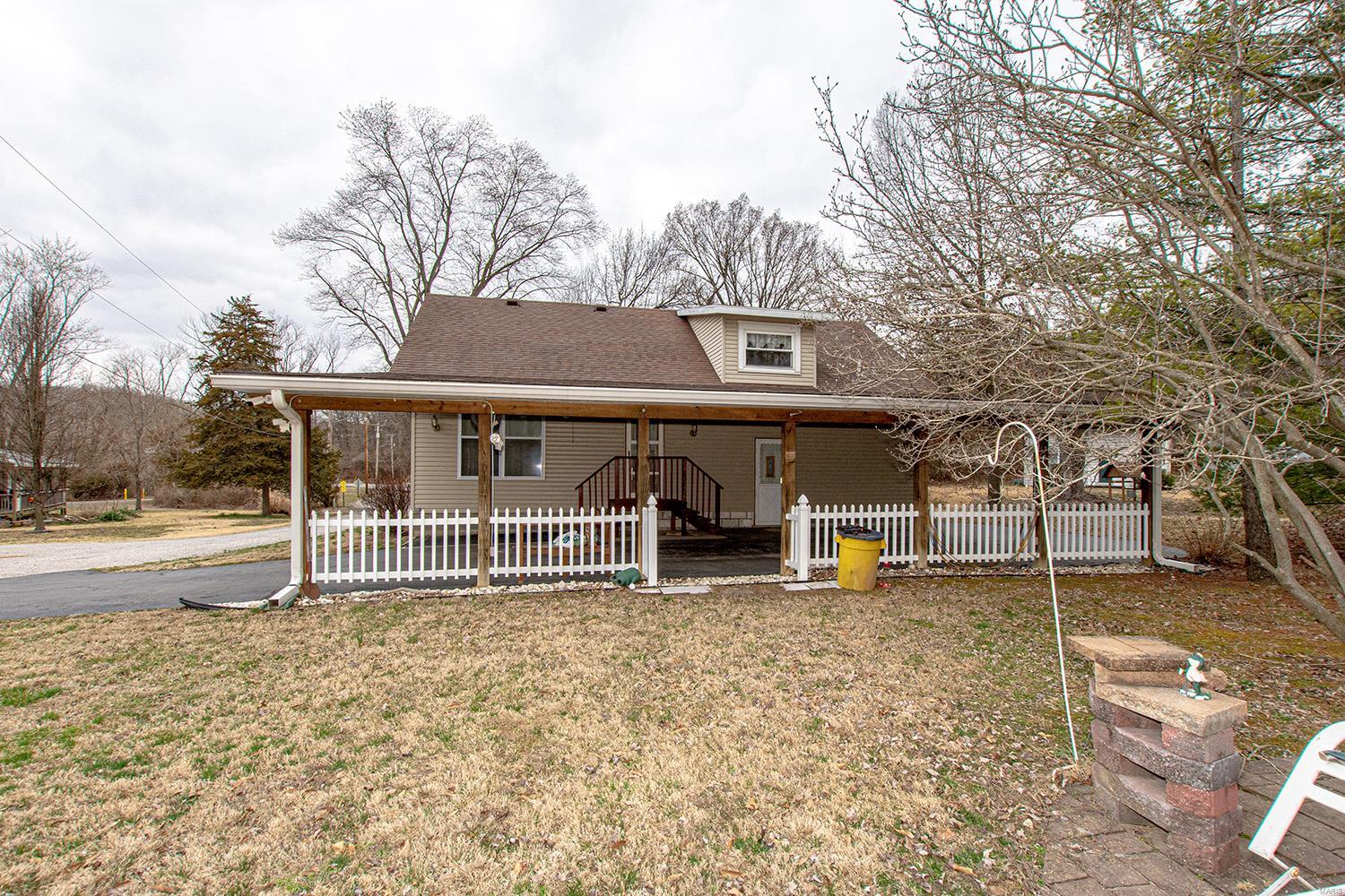 2320 Llewellyn Road Belleville, IL 62223 - Photo 2 of 27 Gallery Image 2