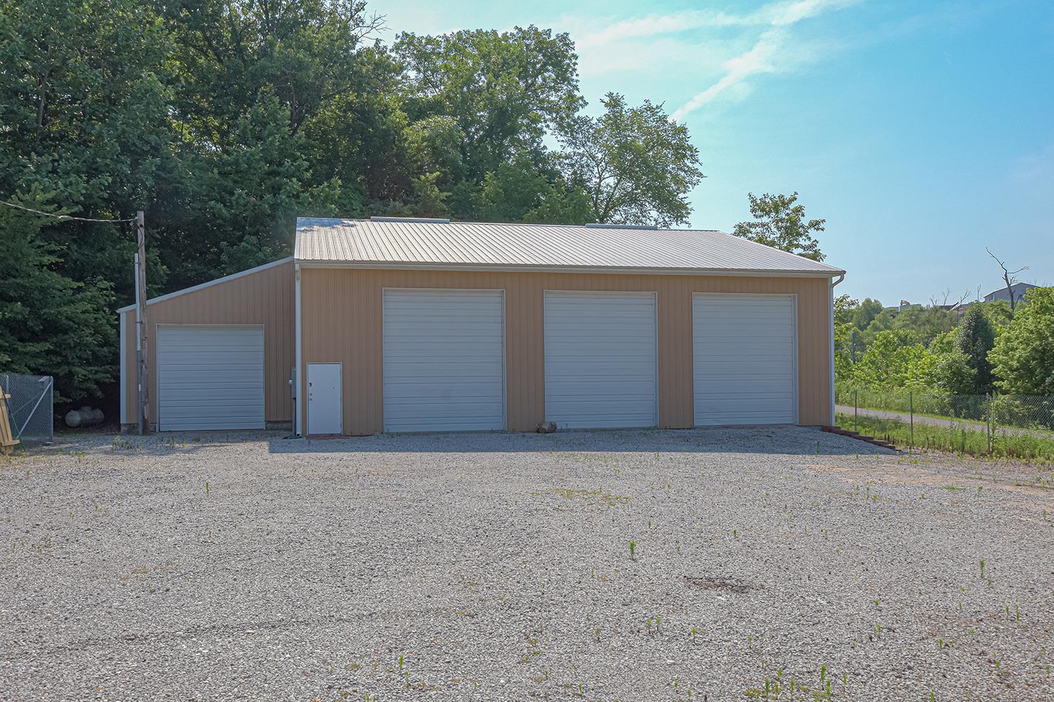 2320 Llewellyn Road Belleville, IL 62223 - Photo 8 of 27 Gallery Image 8