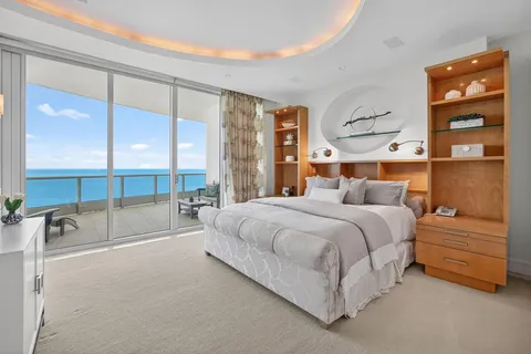 $7,280,000 | Lauderdale-by-the-Sea, Lauderdale-by-the-Sea, FL 33062