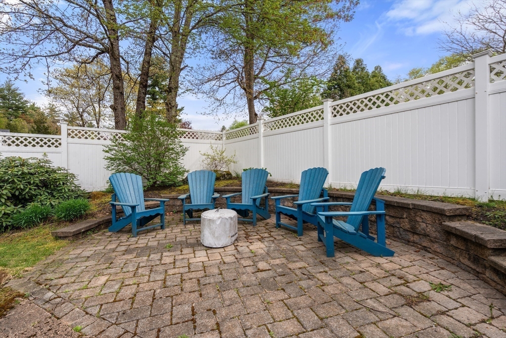 16 Kings Row North Reading, MA 01864 - Photo 27 of 30