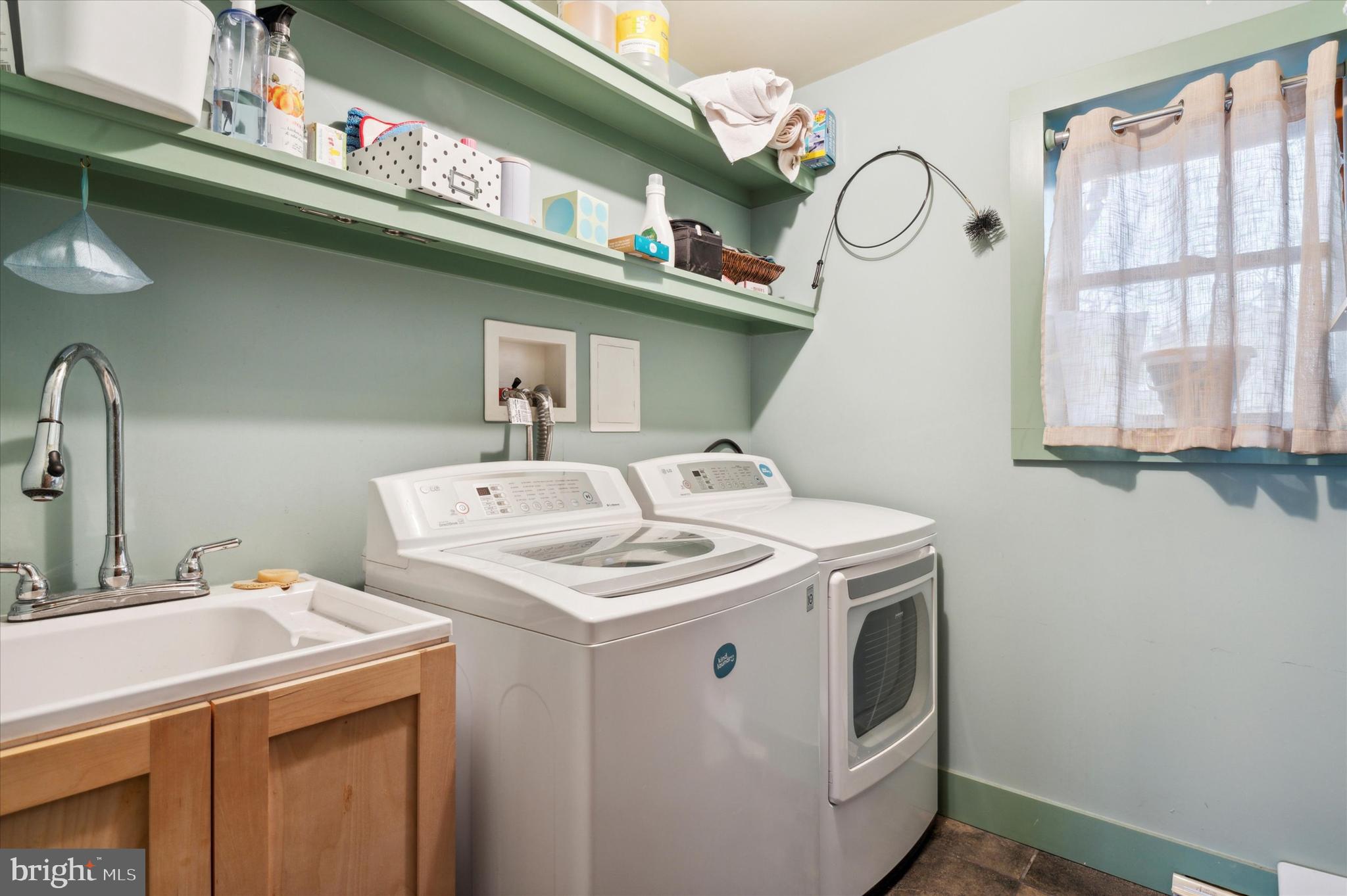 187 Baker Road West Brandywine, PA 19320 - Photo 22 of 49 Washer/Dryer