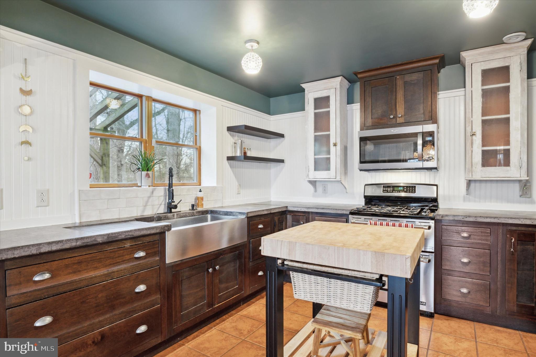 187 Baker Road West Brandywine, PA 19320 - Photo 4 of 49 Kitchen