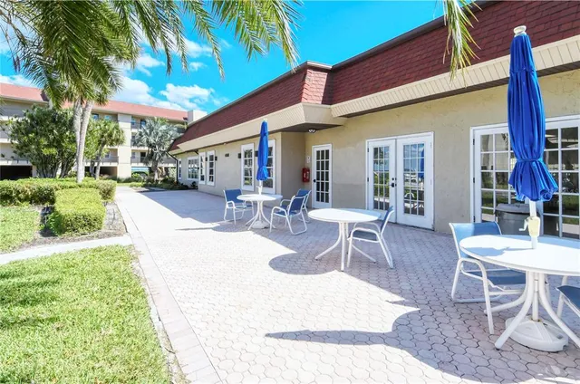 $6,500 | 4780 Gulf Of Mexico Drive, Longboat Key, FL 34228