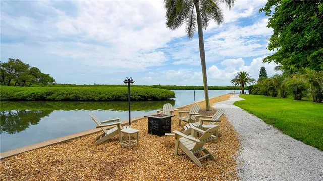 $6,500 | 4780 Gulf Of Mexico Drive, Longboat Key, FL 34228