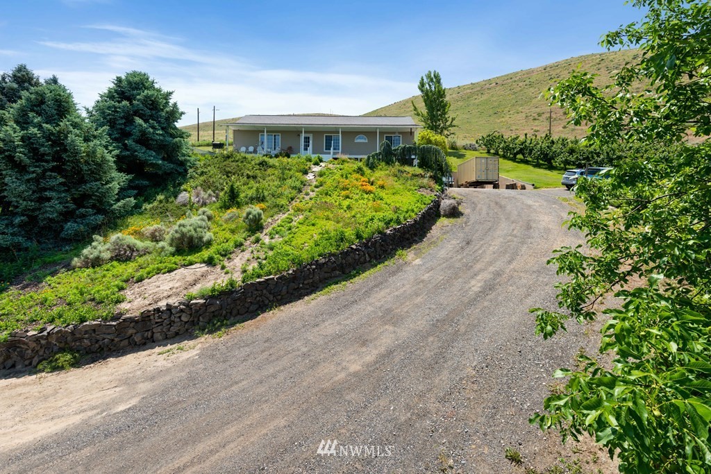 110 Hatch Grade Road Touchet, WA 99360 - Photo 16 of 25