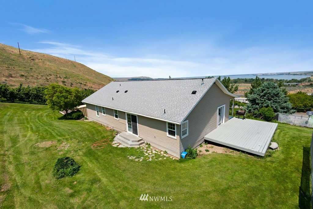 110 Hatch Grade Road Touchet, WA 99360 - Photo 6 of 25