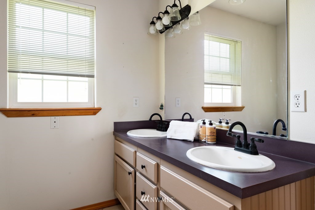 110 Hatch Grade Road Touchet, WA 99360 - Photo 8 of 25