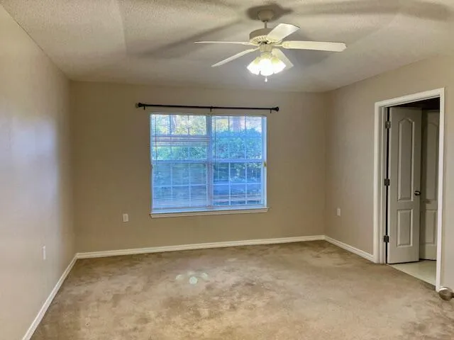 $1,800 | 2052 Shadow Lake Drive, Gulf Breeze, FL 32563