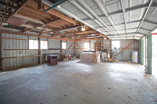 $350,000 | 208 Gardenia Street, Onalaska, TX 77360