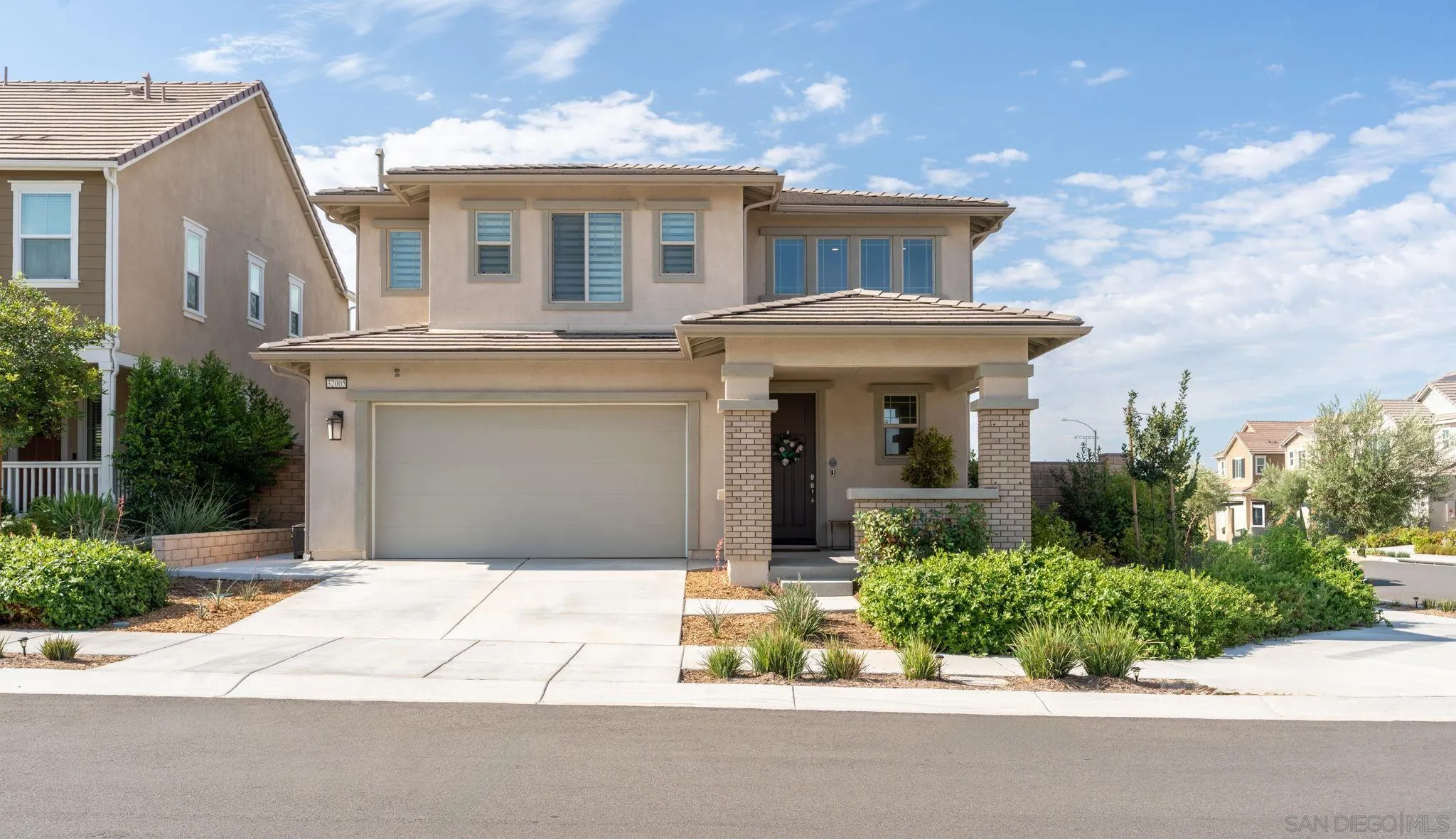 32005 Radiant Drive Temecula, CA 92591 - Photo 2 of 47