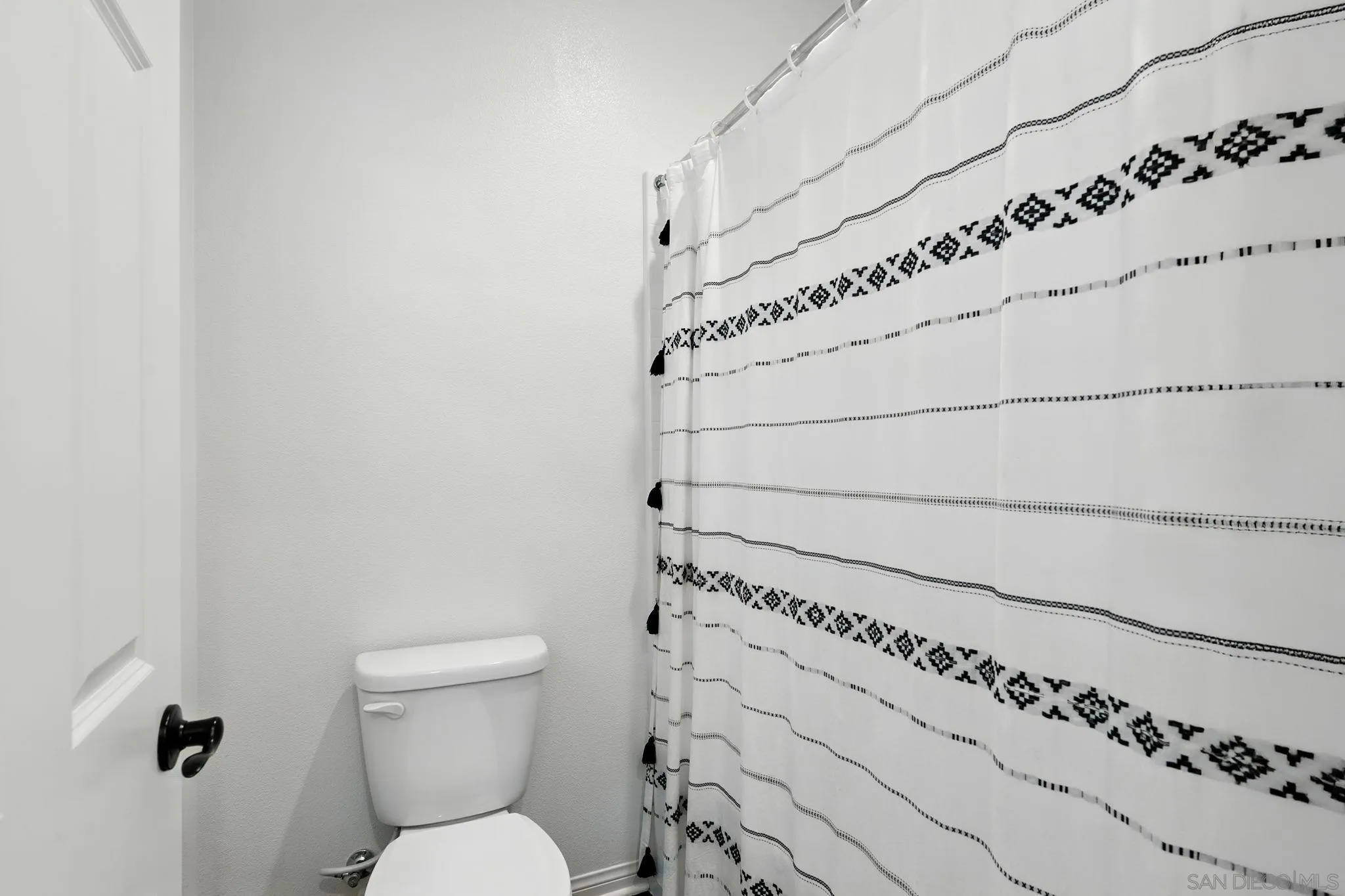 32005 Radiant Drive Temecula, CA 92591 - Photo 24 of 47