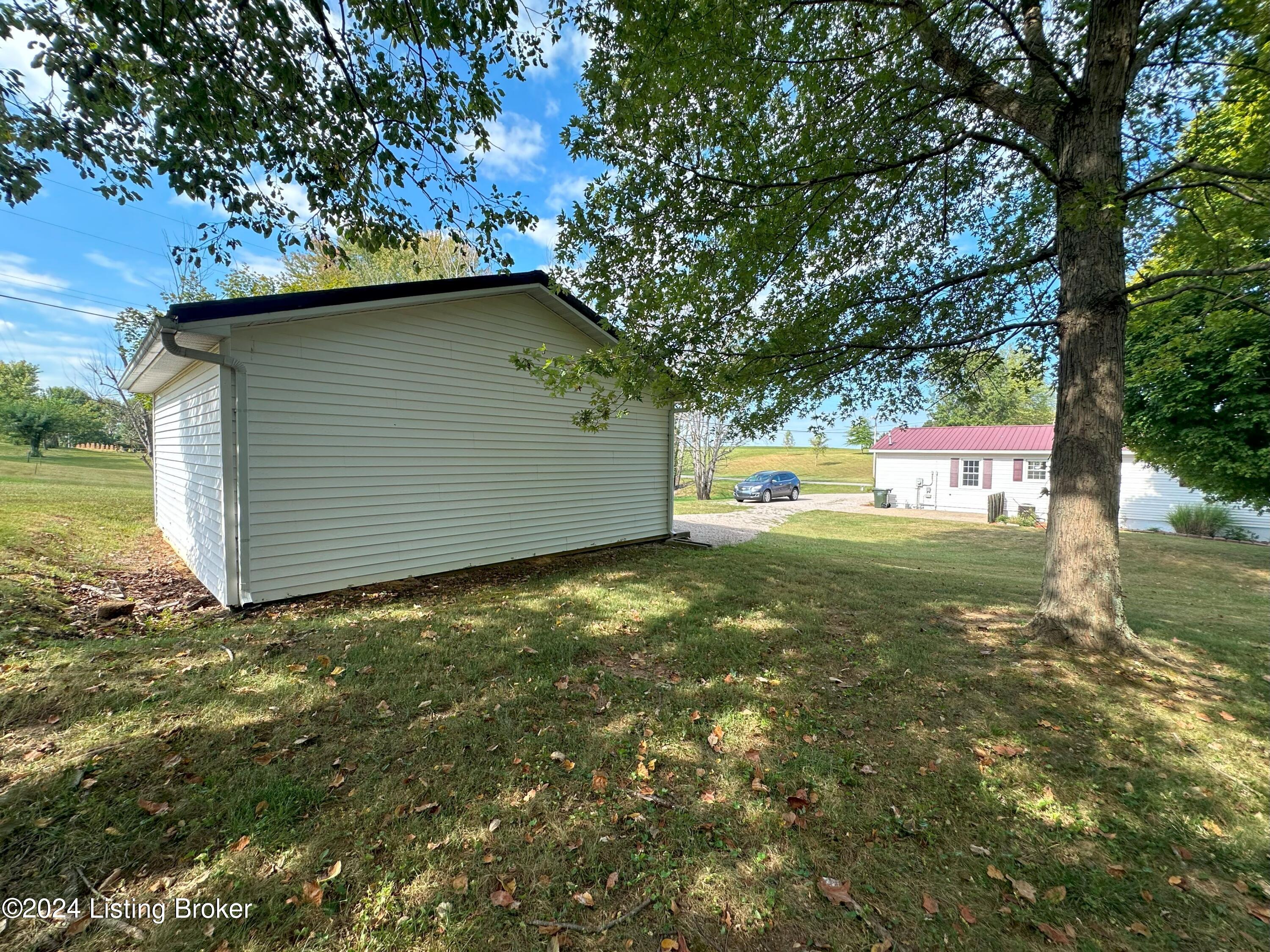 128 Lake Ridge Road Hardinsburg, KY 40143 - Photo 4 of 25 IMG_0907