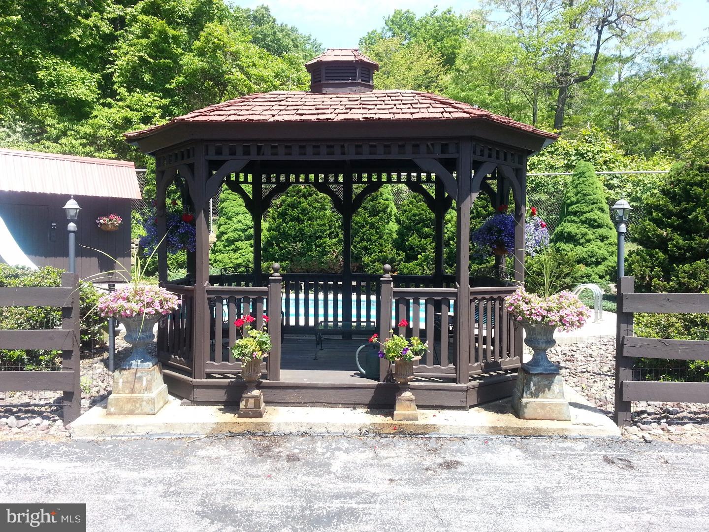 2519 Welsh Road Mohnton, PA 19540 - Photo 21 of 25 Pool