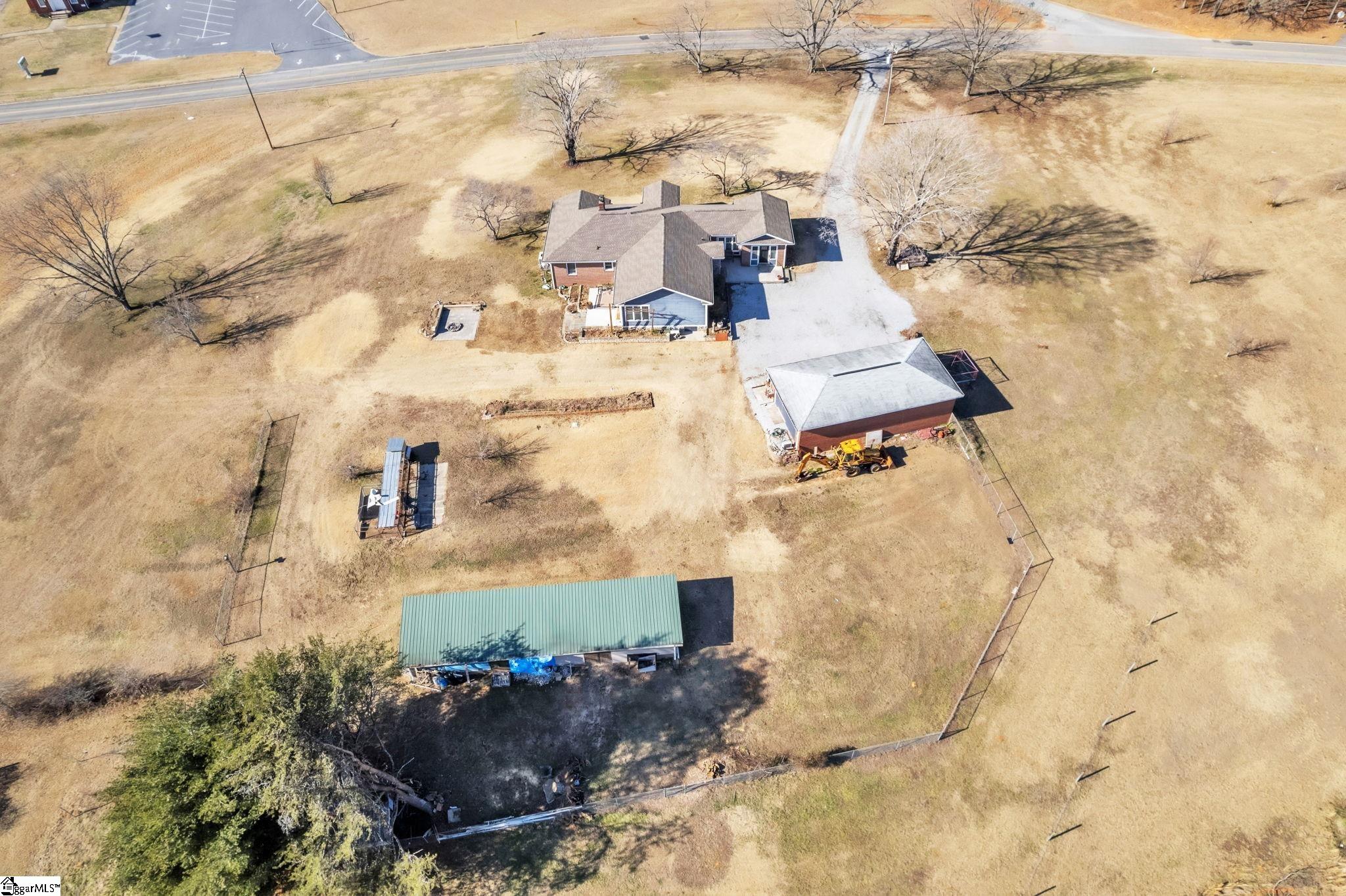 1207 Smith Grove Road Easley, SC 29640 - Photo 29 of 32