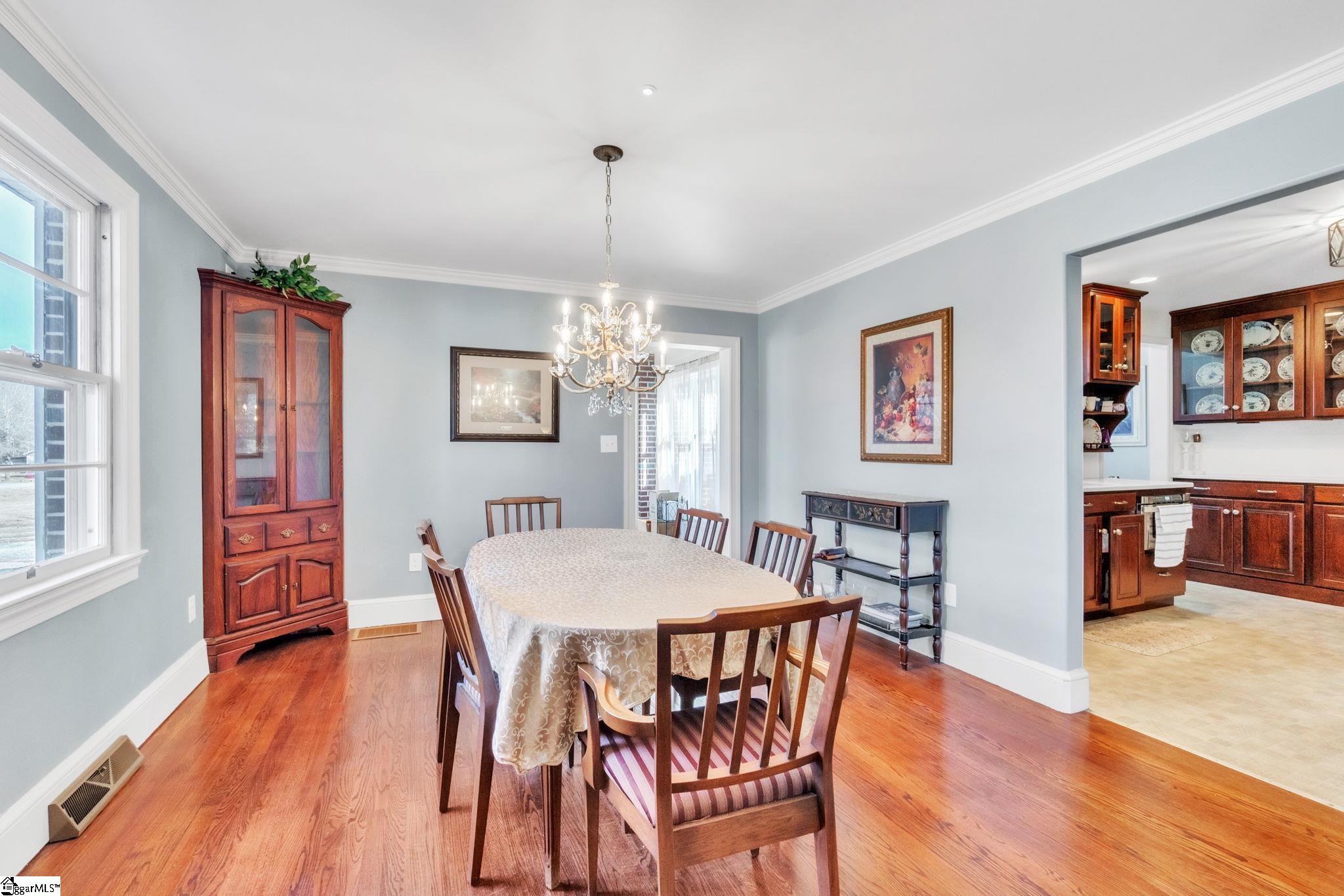 1207 Smith Grove Road Easley, SC 29640 - Photo 8 of 32