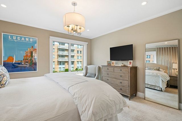 $1,440,000 | 50 Battery Street, Unit 201, Boston, MA 02109