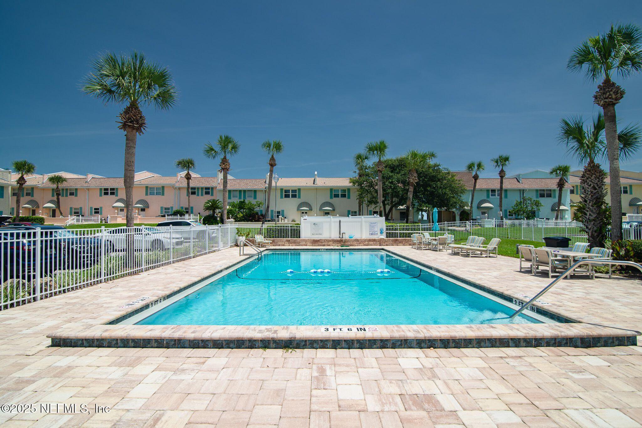 2233 Seminole Road, Unit 10 Atlantic Beach, FL 32233 - Photo 43 of 63 Community Pool