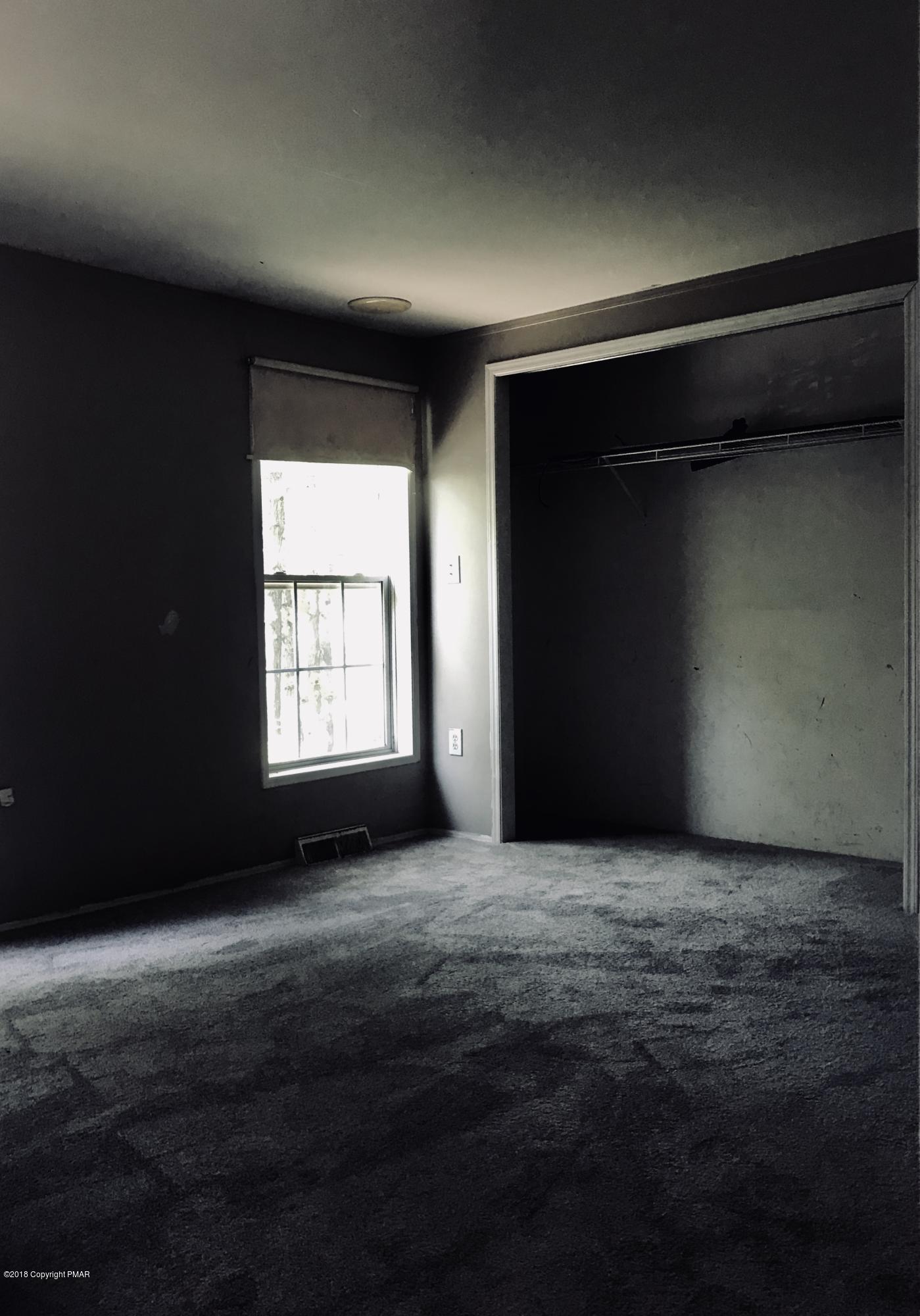 1621 Roberts Road Effort, PA 18330 - Photo 14 of 16 a view of an empty room with a window