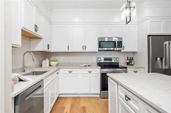 $399,900 | 36 Old Louisquisset Pike, Unit 308, North Smithfield, RI 02896