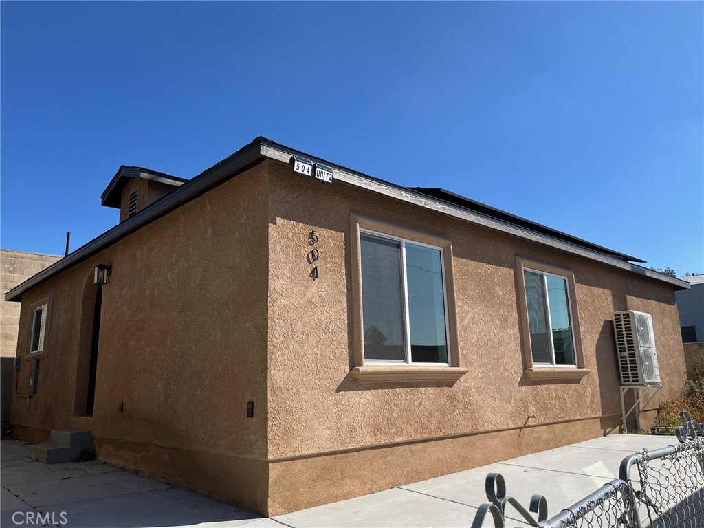 504 East Stuart Avenue, Unit 2 Redlands, CA 92374 - Photo 22 of 22 a backyard of a house with seating space