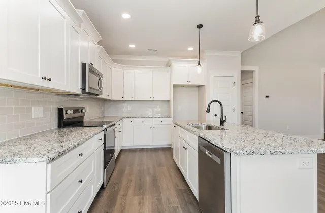 $359,900 | 56 Bailey-Boykin Road, Selma, NC 27576