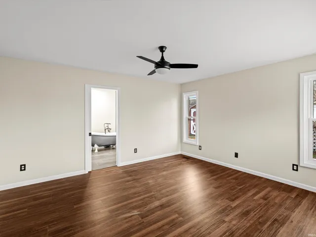 $395,000 | 2677 Briarcliff Drive, Newburgh, IN 47630