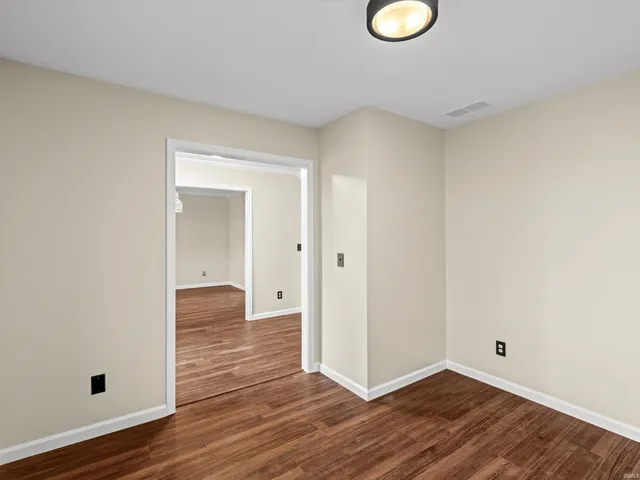 $395,000 | 2677 Briarcliff Drive, Newburgh, IN 47630