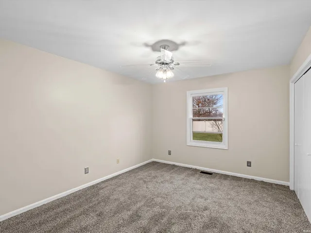 $395,000 | 2677 Briarcliff Drive, Newburgh, IN 47630