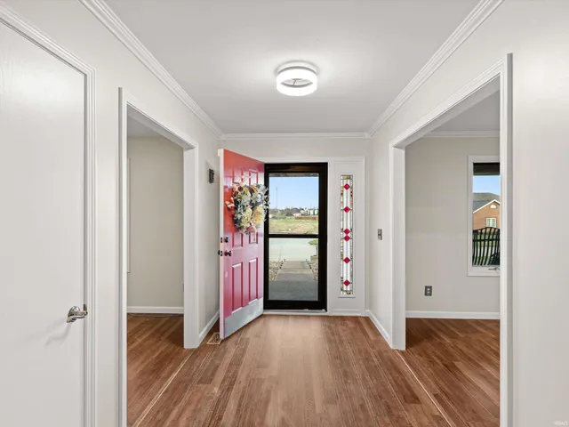 $395,000 | 2677 Briarcliff Drive, Newburgh, IN 47630