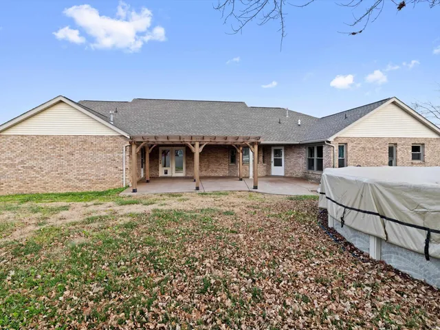 $395,000 | 2677 Briarcliff Drive, Newburgh, IN 47630